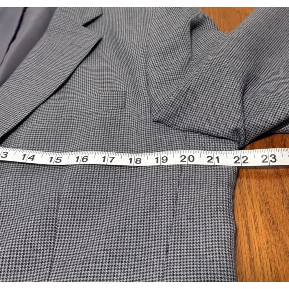 Stafford Travel Blazer Mens 42R Blue and Gray Houndstooth Classic Fit Year Round